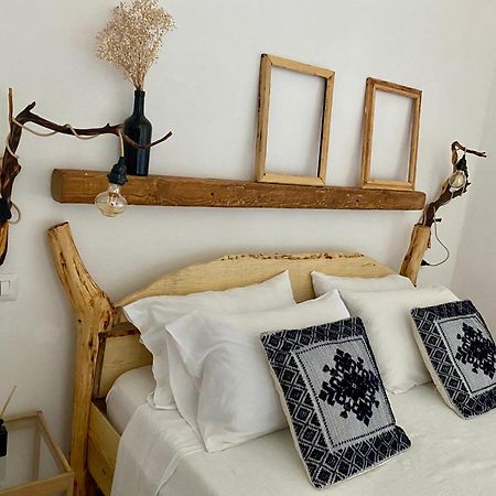 I Ginepri Bed & Breakfast Teulada Bagian luar foto